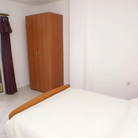 Grscica 4487a * Prizba